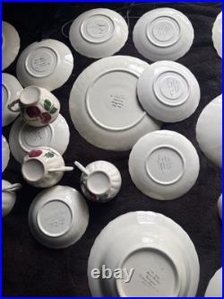 Vintage Blue Ridge Southern Potteries APPLES Set 27 Of Miscellaneous