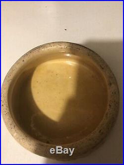 Vintage Brush Nelson McCoy Heavy Pottery Hunting Dog Bowl Dish Yellow Ware Glaze