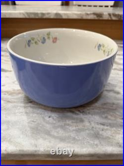 Vintage Hall's Superior Kitchenware Nesting Mixing Bowl Set Blue Floral 4 Pc