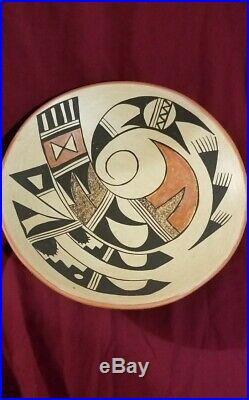 Vintage Hopi Pottery Open Bowl by Evelyn Poolheco