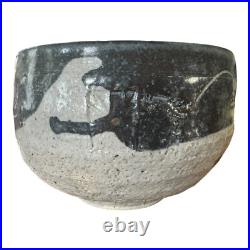 Vintage Japanese Studio Pottery Abstract Matcha Tea Bowl (Makoto Yabe)