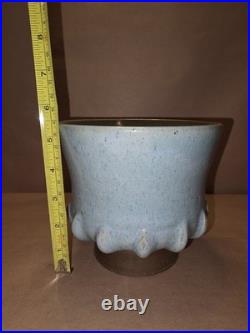 Vintage Kjeld & Erica Deichmann 5.5 Blue Glaze Scalloped Pottery Bowl NB