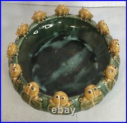 Vintage Majolica 12 Seated Frogs On Lilly Pad Bowl Planter Ceramic 10.5 x 4