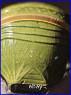 Vintage McCoy Large Green Glazed SUNBURST 9 3/4 DIAMETER