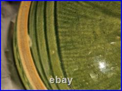 Vintage McCoy Large Green Glazed SUNBURST 9 3/4 DIAMETER