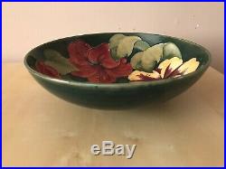Vintage Moorcroft Hibiscus Pattern 27cm Bowl