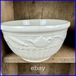 Vintage RRP Co Roseville Mixing Bowls Set Pottery Cooking Aids Pastel 1930s