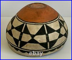 Vintage Robert Tenorio Kewa Santo Domingo Pottery Bowl