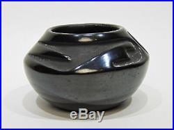 Vintage Rose Cata Gonzales San Ildefonso Pueblo Blackware Black Pottery Bowl Nr