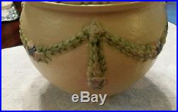 Vintage Roseville Art Pottery pattern La Rose Planter 6 tall Bowl withRv mark