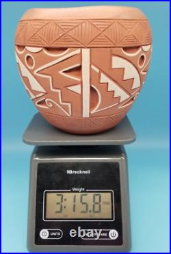 Vintage San Juan Pottery Bowl Carved ROSITA DE HERRERA 6 1/4 x 5 1/2 (1963-2021)