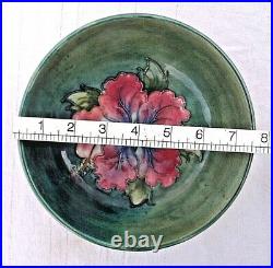 Vintage Signed Walter Moorcroft Green Hibiscus Fruit Bowl 7 1/2 Diameter Vgc