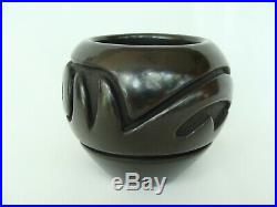 Vintage Stella Chavarria Santa Clara Pueblo Carved Black Pottery Bowl Pot