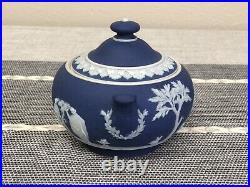 Vintage WEDGWOOD Dark Blue Jasperware Sugar Bowl & Lid 19th Century England