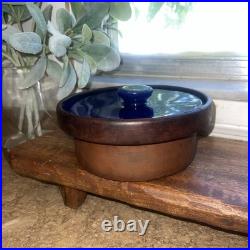 Vintage WELLFLEET Pottery CASSEROLE & LID Colbult Blue