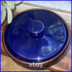 Vintage WELLFLEET Pottery CASSEROLE & LID Colbult Blue