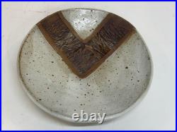 Vintage Walker Studio Pottery Ceramic Bowl Geometric Carved Earth Tone Glaze 10