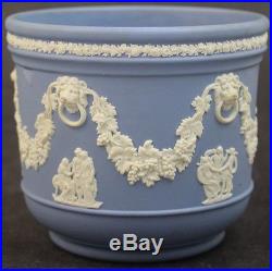 Vintage Wedgwood Cream on Lavender Jasperware Jardiniere Cachepot Bowl