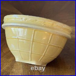 Vtg 1920's McCoy Pottery Yellow Ware Mixing Bowl Windowpane Lrg 9 3/4 x 6