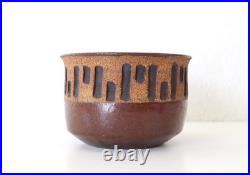 Vtg. Mid-Century Modern Etched Stoneware Planter Bowl Pot Textured Brown Pottery