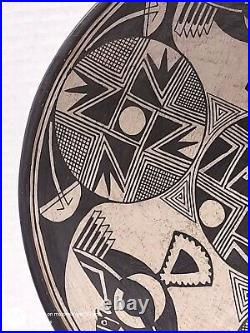 Vtg South Western Roberto Banuelos Pottery Art Bowl 11 1/4 Diameter Signed